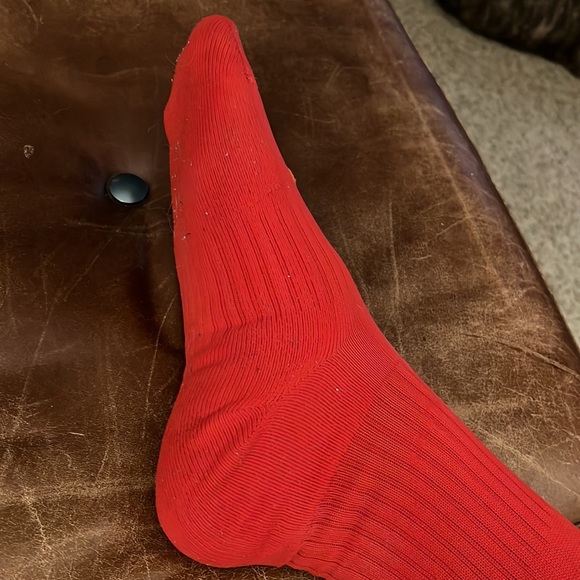 Nike Dri Fit Red Socks - Picture 5 of 6